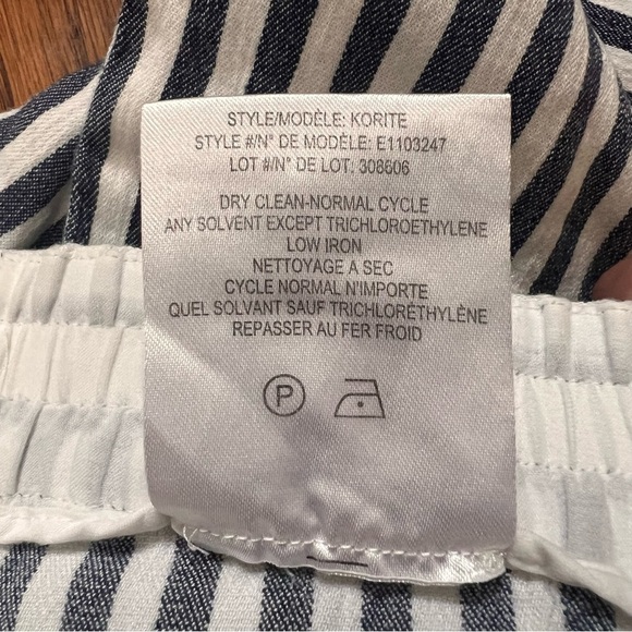 Theory Navy Striped Straight Linen Like Pants, Size Small - Picture 9 of 11